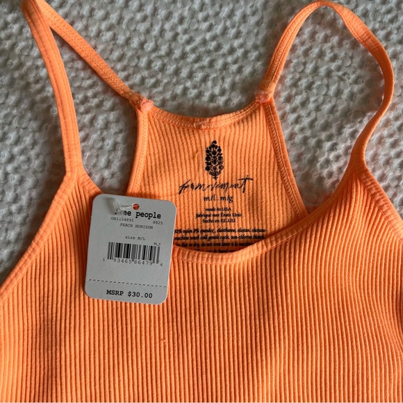 NWT Free People fp movement Happiness Runs Crop Tank in Peach Horizon | Sz M/L - Picture 4 of 4